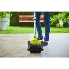 Ryobi RAC816 Brush Patio Cleaning in de groep HUISHOUDEN & TUIN / Gereedschap / Overig Elektrisch Gereedschap bij TP E-commerce Nordic AB (D10173)