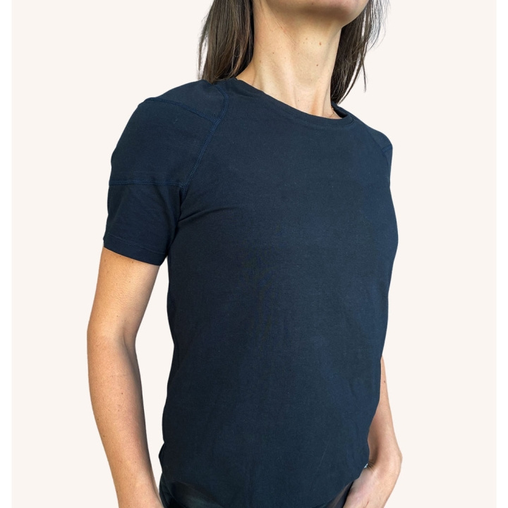 SWEDISH POSTURE T-shirt Dam Alignment Bomull Svart L in de groep SPORT, VRIJE TIJD & HOBBY / Accessoires / T-shirts bij TP E-commerce Nordic AB (D11353)