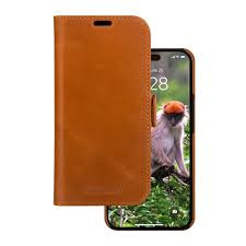 dbramante1928 Lynge Flip Case - iPhone 15 Pro - Bruin in de groep SMARTPHONE & TABLETS / Mobielbescherming / Apple / iPhone 15 bij TP E-commerce Nordic AB (D12626)