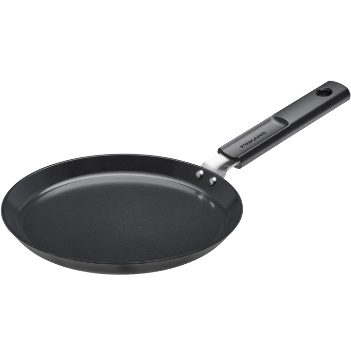 Fiskars Pannkakspanna Hard Face 22 cm Keramisk 1075522 in de groep HUISHOUDEN & TUIN / Keukengerei / Koekenpannen bij TP E-commerce Nordic AB (D12984)